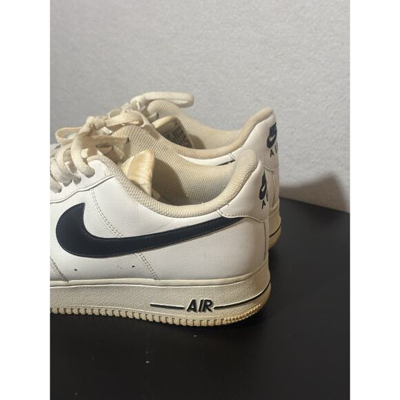 Nike Air Force 1 Men’s Size 10.5 Wht Blk main image 9